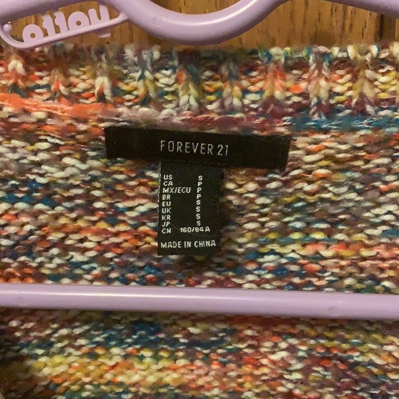 Forever 21 knit sweatshirt - Picture 2 of 3